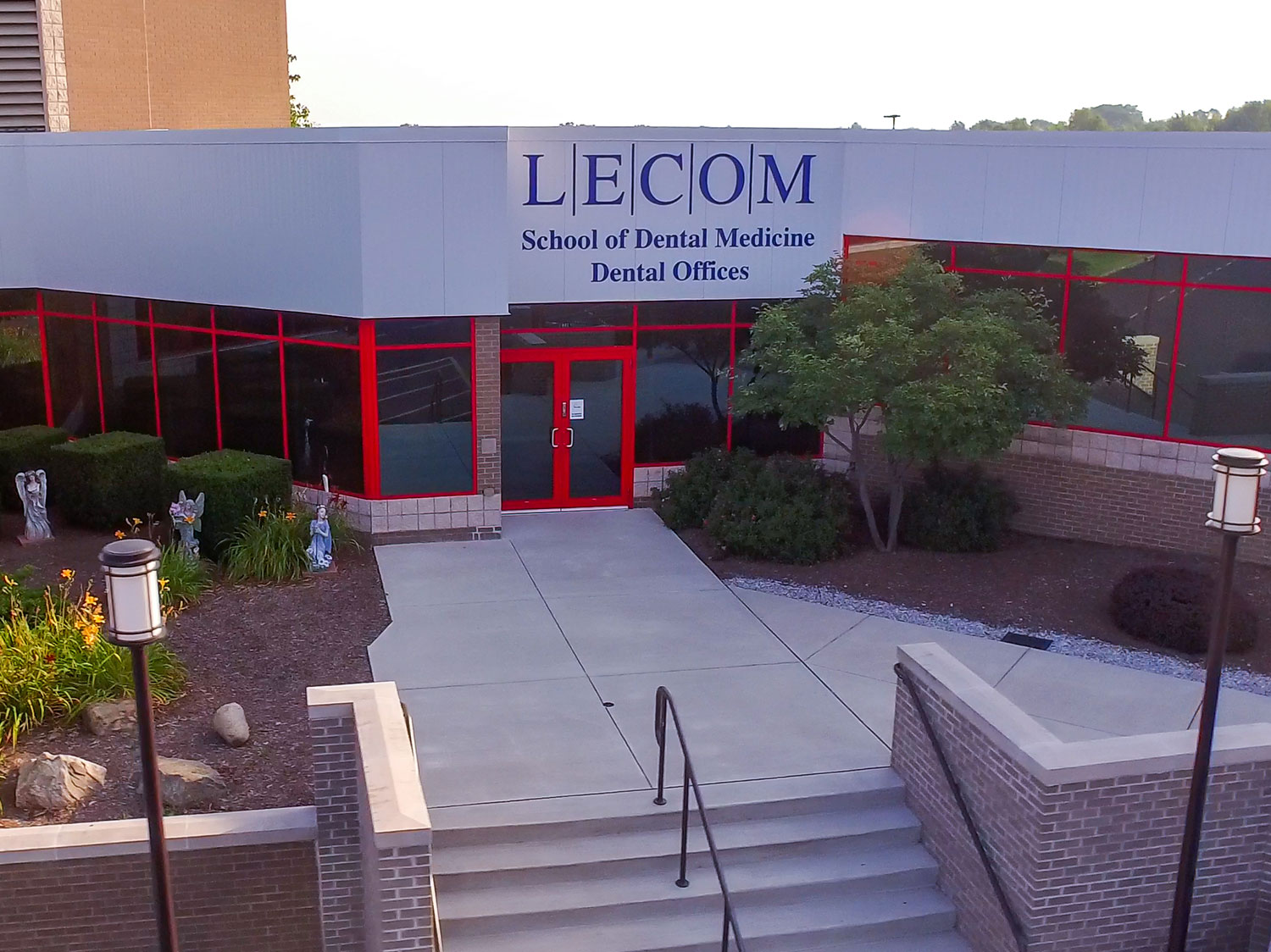 LECOM Dental Clinics - Lake Erie College of Osteopathic Medicine